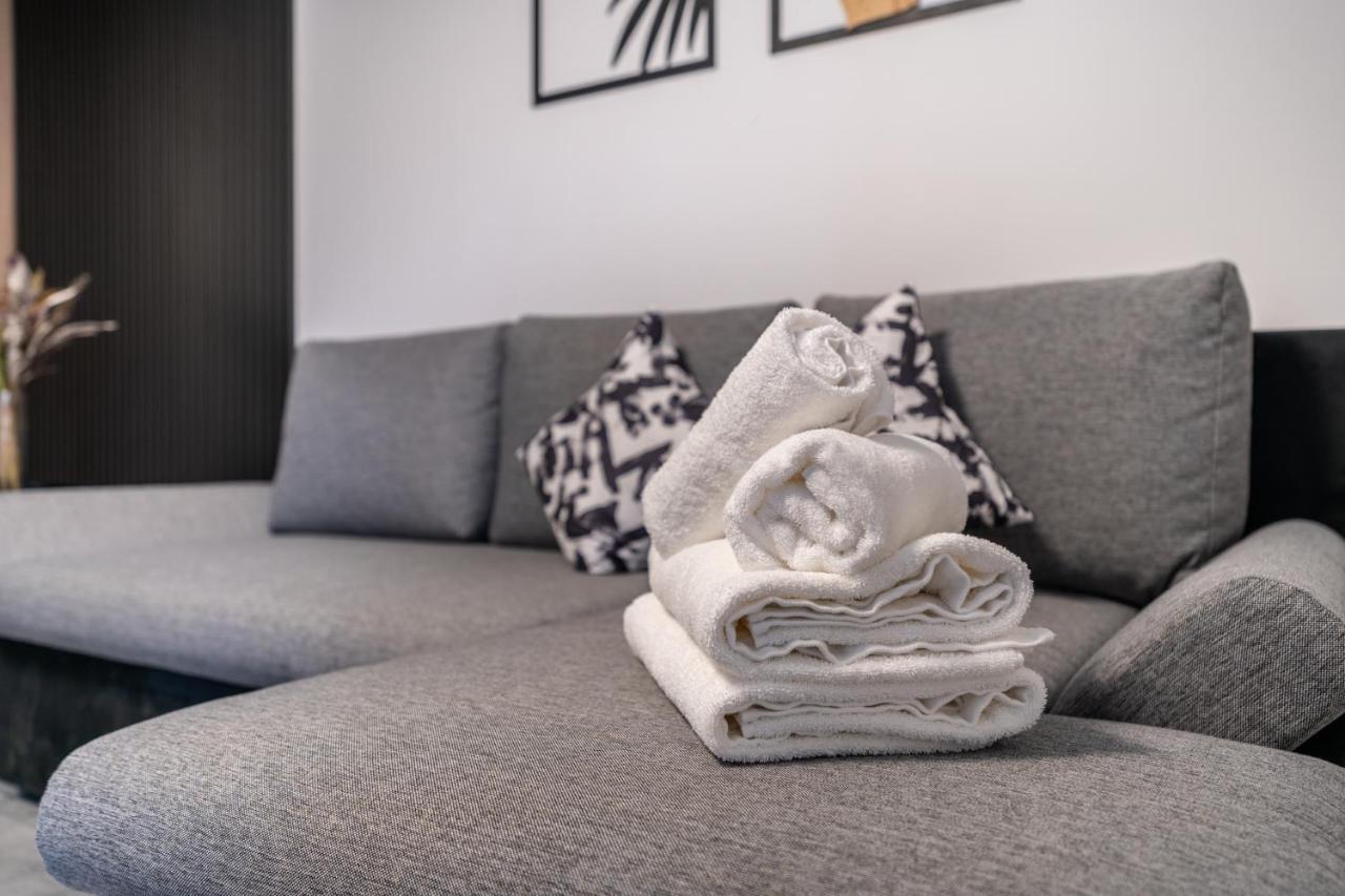 Park Slaski Modern Studio Катовіце Екстер'єр фото
