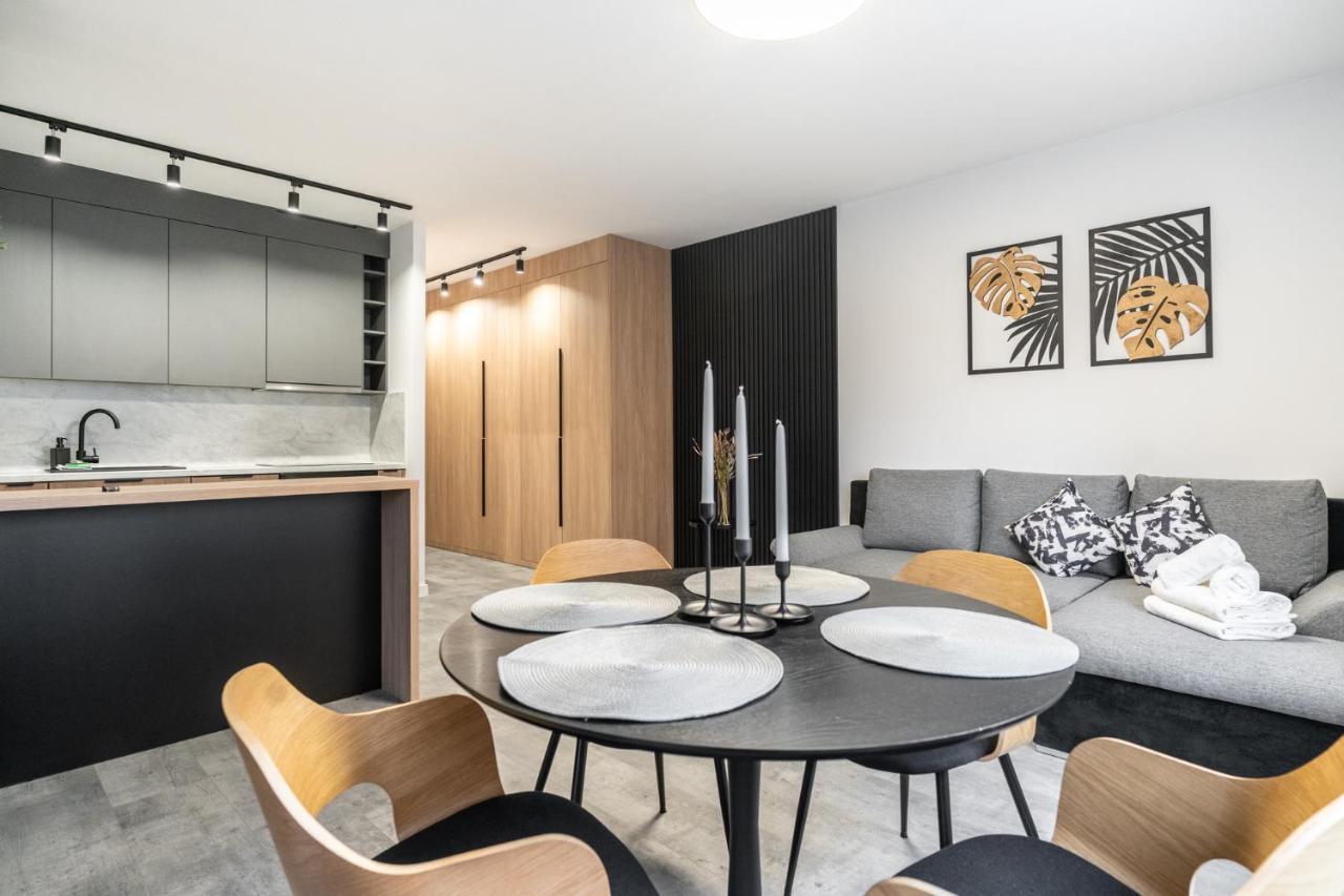 Park Slaski Modern Studio Катовіце Екстер'єр фото